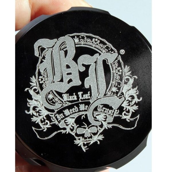 Black Leaf Grinder Crown 4 Deler Black Leaf Grinder Crown 4 Deler